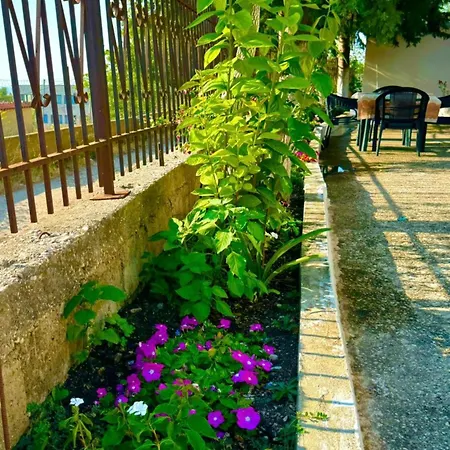 Valona * Vlore